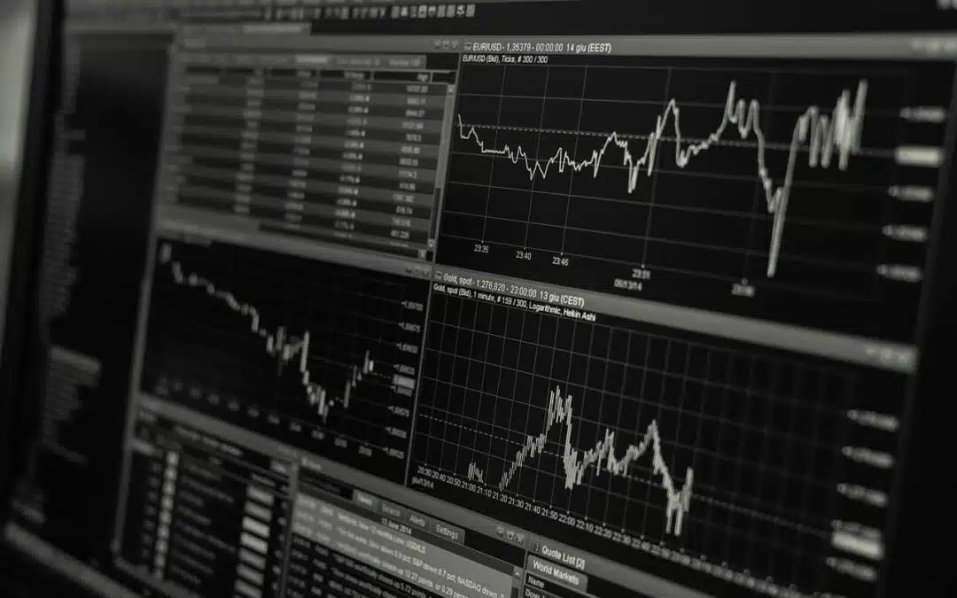 Maîtrisez les Figures Chartistes : Découvrez le Pouvoir des Tops/Sommets et Bottoms/Creux dans le Trading